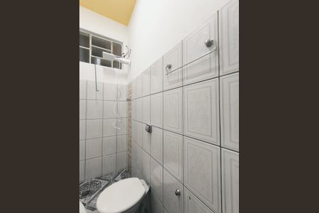 Casa para alugar com 58m², 1 quarto e 2 vagas Casa para alugar com 58m², 1 quarto e 2 vagasBanheiro 2