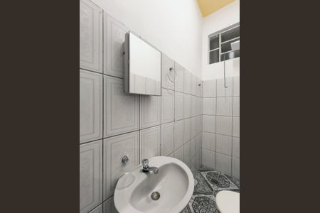 Casa para alugar com 58m², 1 quarto e 2 vagas Casa para alugar com 58m², 1 quarto e 2 vagasBanheiro 2