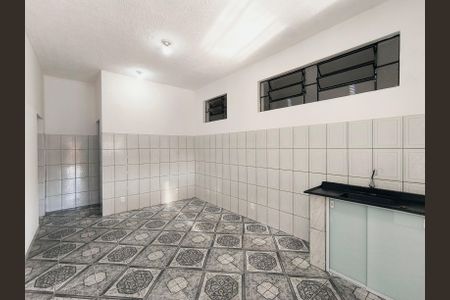 Casa para alugar com 58m², 1 quarto e 2 vagas Casa para alugar com 58m², 1 quarto e 2 vagasSala e Cozinha