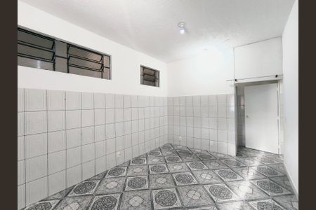 Casa para alugar com 58m², 1 quarto e 2 vagas Casa para alugar com 58m², 1 quarto e 2 vagasSuíte