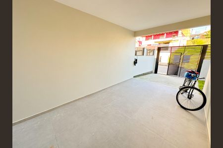 Casa para alugar com 83m², 2 quartos e 2 vagasGaragem