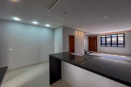Casa para alugar com 112m², 3 quartos e 2 vagasCozinha
