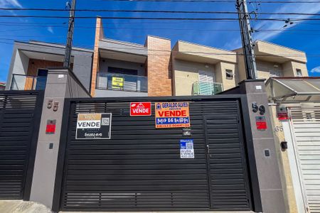 Casa para alugar com 112m², 3 quartos e 2 vagasFachada