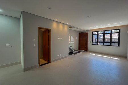 Sala de casa para alugar com 3 quartos, 112m² em Vila Gumercindo, São Paulo