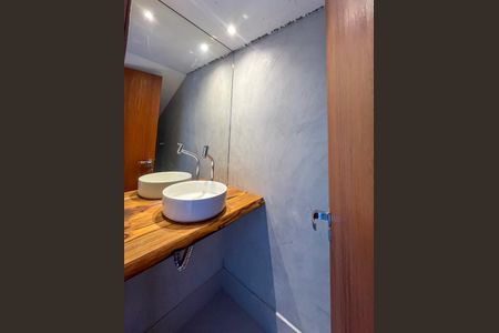 Casa para alugar com 112m², 3 quartos e 2 vagasLavabo