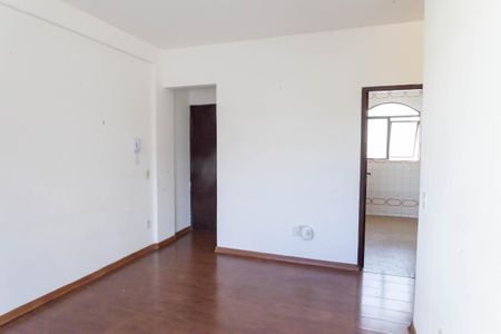 sala de apartamento à venda com 2 quartos, 56m² em Sagrada Família, Belo Horizonte