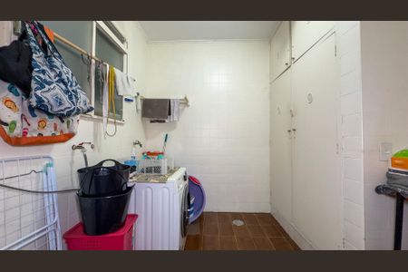 Casa à venda com 290m², 3 quartos e 2 vagasÁrea de Serviço