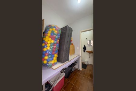 Casa à venda com 290m², 3 quartos e 2 vagasÁrea de Serviço