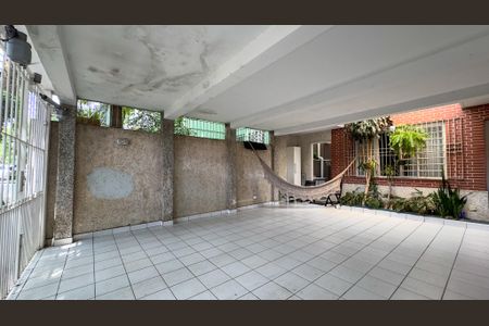 Casa à venda com 290m², 3 quartos e 2 vagasGaragem