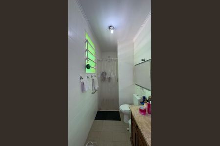 Casa à venda com 290m², 3 quartos e 2 vagasBanheiro da Suíte