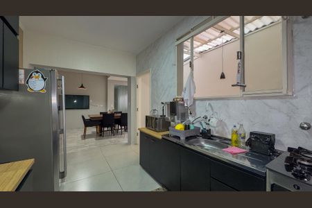 Casa à venda com 290m², 3 quartos e 2 vagasCozinha