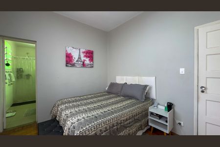 Casa à venda com 290m², 3 quartos e 2 vagasQuarto Suíte