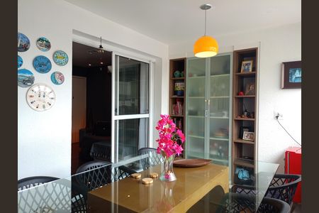 Varanda de apartamento para alugar com 3 quartos, 206m² em Jardim Monte Kemel, São Paulo