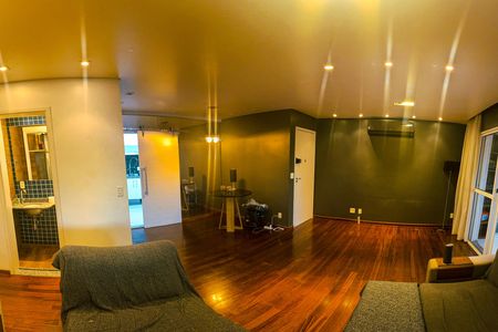 Sala de apartamento para alugar com 3 quartos, 206m² em Vila Sonia, São Paulo