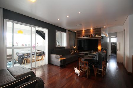 Sala de apartamento para alugar com 3 quartos, 206m² em Jardim Monte Kemel, São Paulo