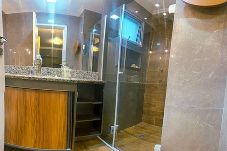 Apartamento para alugar com 3 quartos, 206m² em Vila Sonia, São Paulo