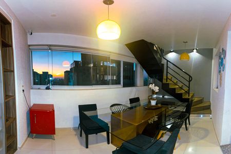 Apartamento para alugar com 3 quartos, 206m² em Vila Sonia, São Paulo