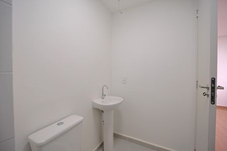 Apartamento para alugar com 38m², 2 quartos e sem vagaBanheiro