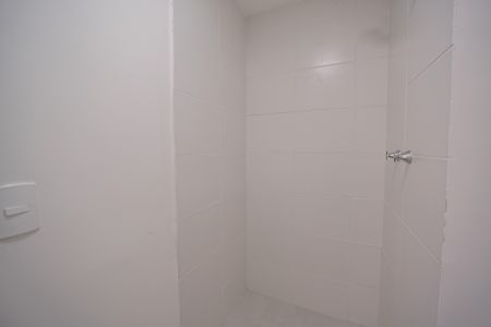 Apartamento para alugar com 38m², 2 quartos e sem vagaBanheiro