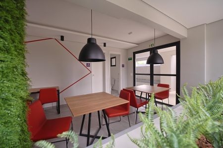 Apartamento para alugar com 38m², 2 quartos e sem vagaÁrea comum - Salão de festas