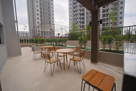 Apartamento para alugar com 38m², 2 quartos e sem vagaÁrea comum - Salão de festas