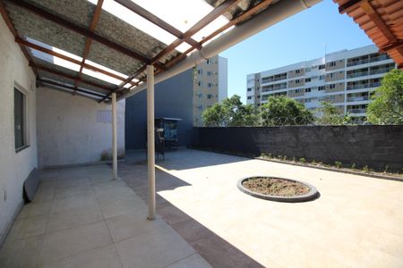 Casa para alugar com 340m², 4 quartos e 3 vagasÁrea Externa