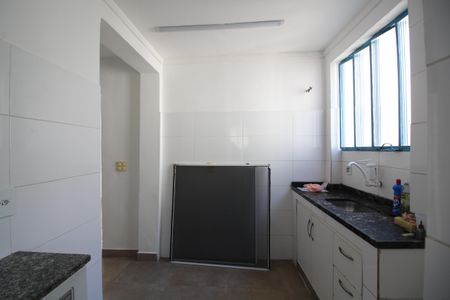 Casa para alugar com 340m², 4 quartos e 3 vagasCozinha (casa 1)