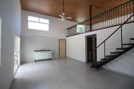 Casa para alugar com 340m², 4 quartos e 3 vagasSala - Cozinha (casa 2)