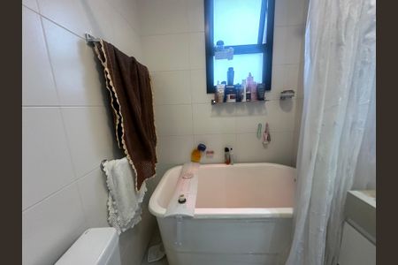 Apartamento para alugar com 112m², 2 quartos e 2 vagasBanheiro da Suíte 1