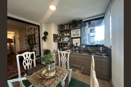 Apartamento para alugar com 112m², 2 quartos e 2 vagasVaranda da Sala