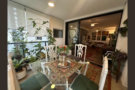 Apartamento para alugar com 112m², 2 quartos e 2 vagasVaranda da Sala