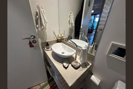 Apartamento para alugar com 112m², 2 quartos e 2 vagasLavabo