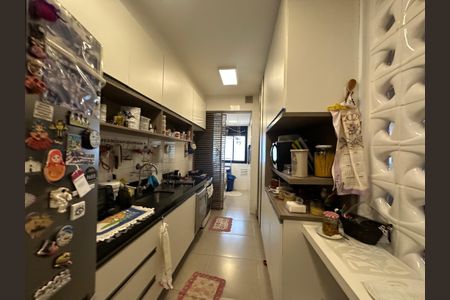 Apartamento para alugar com 112m², 2 quartos e 2 vagasCozinha