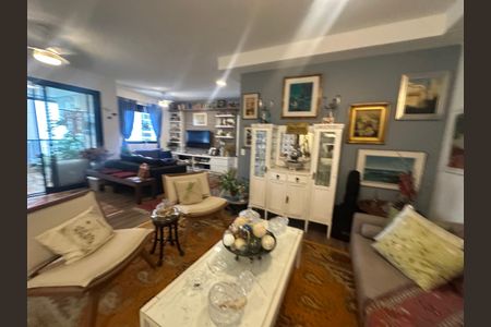 Apartamento para alugar com 112m², 2 quartos e 2 vagasSala