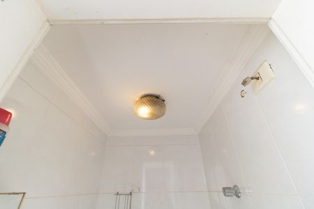 Apartamento para alugar com 80m², 2 quartos e 1 vaga Apartamento para alugar com 80m², 2 quartos e 1 vagaBanheiro de Serviço