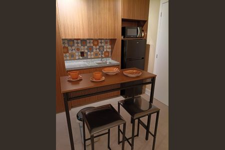 Cozinha de apartamento à venda com 1 quarto, 24m² em Campos Elíseos, São Paulo