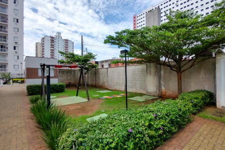 Apartamento para alugar com 48m², 2 quartos e 1 vaga Apartamento para alugar com 48m², 2 quartos e 1 vagaÁrea comum - Playground