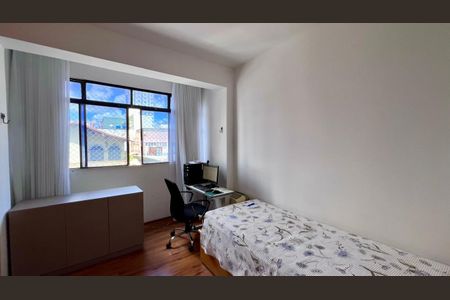 Apartamento à venda com 95m², 3 quartos e 1 vagaquarto 
