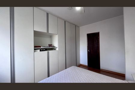 Apartamento à venda com 95m², 3 quartos e 1 vagaquarto 