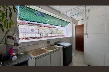 Apartamento à venda com 95m², 3 quartos e 1 vagaÁrea de Serviço