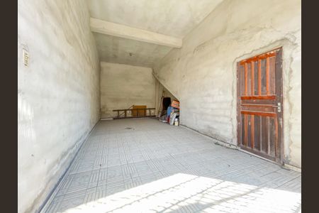 Casa à venda com 164m², 2 quartos e 2 vagas Casa à venda com 164m², 2 quartos e 2 vagasGaragem