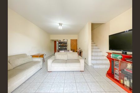 Casa à venda com 164m², 2 quartos e 2 vagas Casa à venda com 164m², 2 quartos e 2 vagasSala