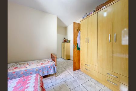 Casa à venda com 164m², 2 quartos e 2 vagas Casa à venda com 164m², 2 quartos e 2 vagasSuíte 1