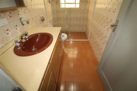 Casa para alugar com 250m², 3 quartos e 2 vagasBanheiro 1