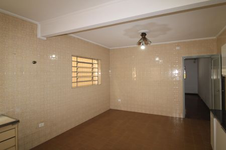 Casa para alugar com 250m², 3 quartos e 2 vagasCozinha