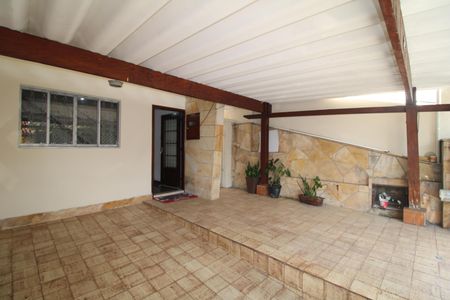 Casa para alugar com 250m², 3 quartos e 2 vagasGaragem