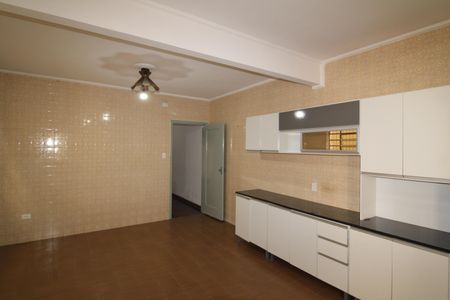 Casa para alugar com 250m², 3 quartos e 2 vagasCozinha