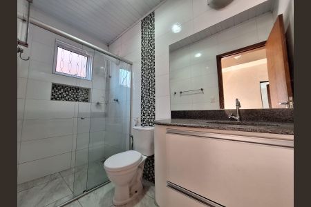 Casa à venda com 287m², 3 quartos e 4 vagasBanheiro