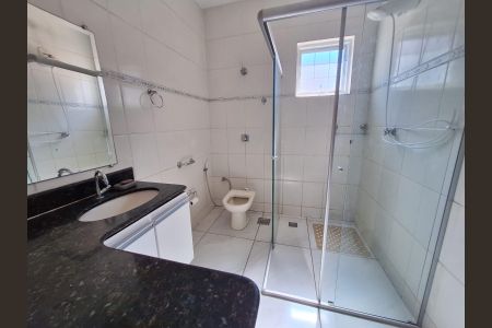 Casa à venda com 287m², 3 quartos e 4 vagasBanheiro