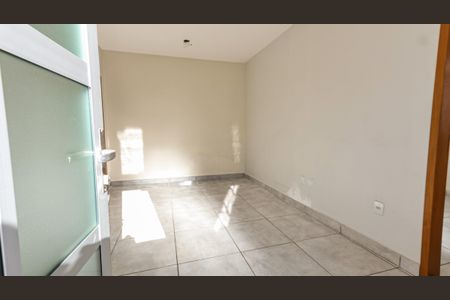 Casa à venda com 287m², 3 quartos e 4 vagasSala 2